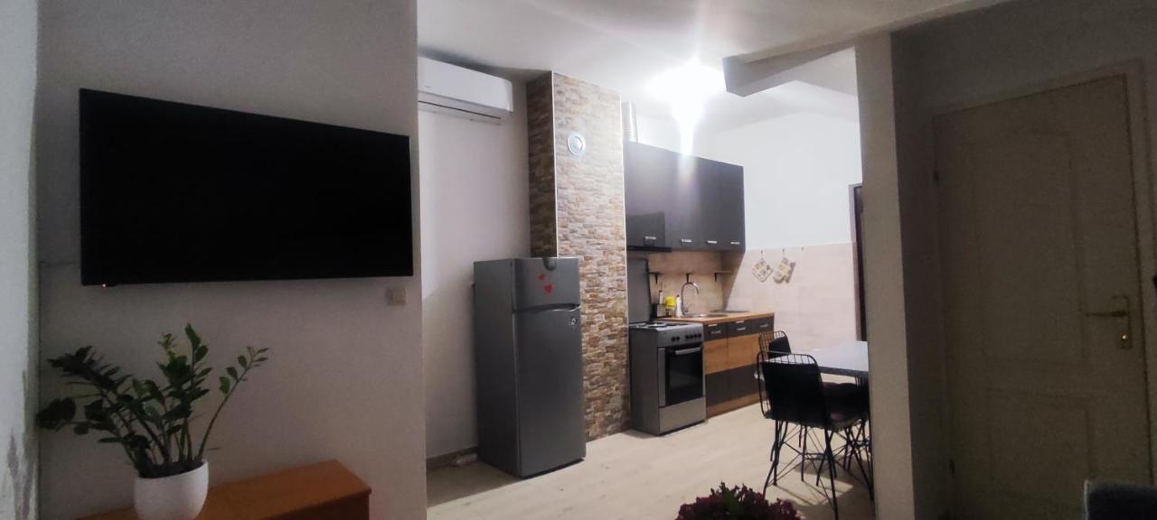 Apartment Kovac Herceg Novi Exterior foto
